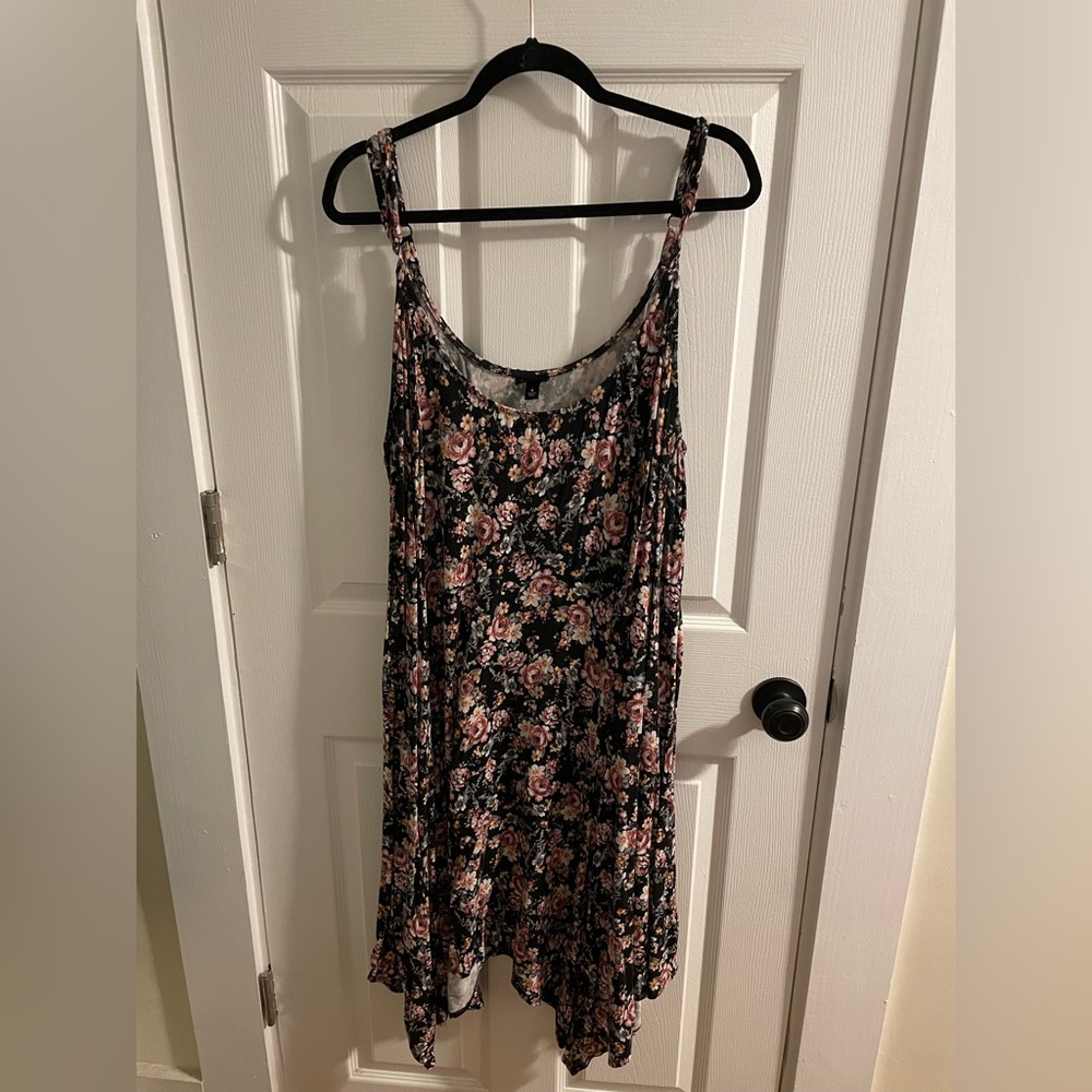 Handkerchief bottom dress